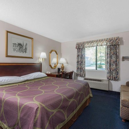 Hotel Super 8 By Wyndham Hartford Exterior foto